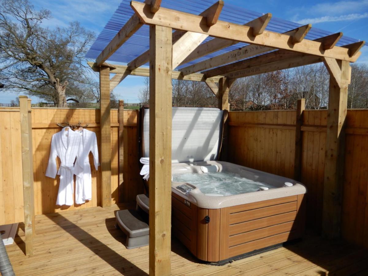 Balmoral Studio Lodge Ellesmere Luaran gambar