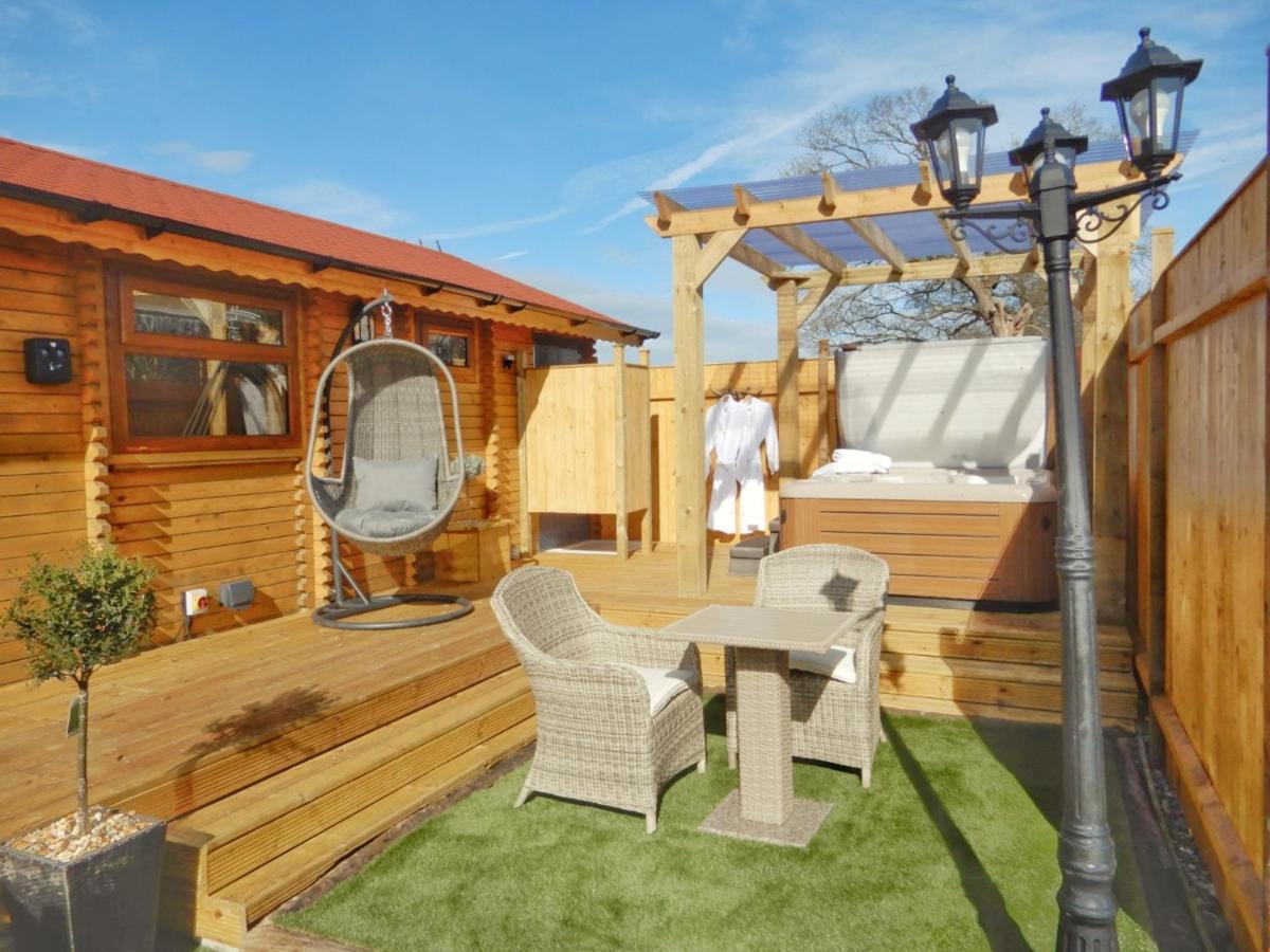Balmoral Studio Lodge Ellesmere Luaran gambar